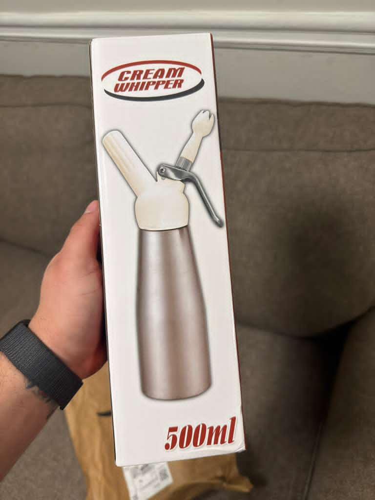 Professional Aluminum Whipped Cream Dispenser Cream Maker 500mL (1 Pint) for Desserts Gourmet Cream Whipper with 3 Decorating Nozzles- N2O Chargers (Not Included) customer photo 1
