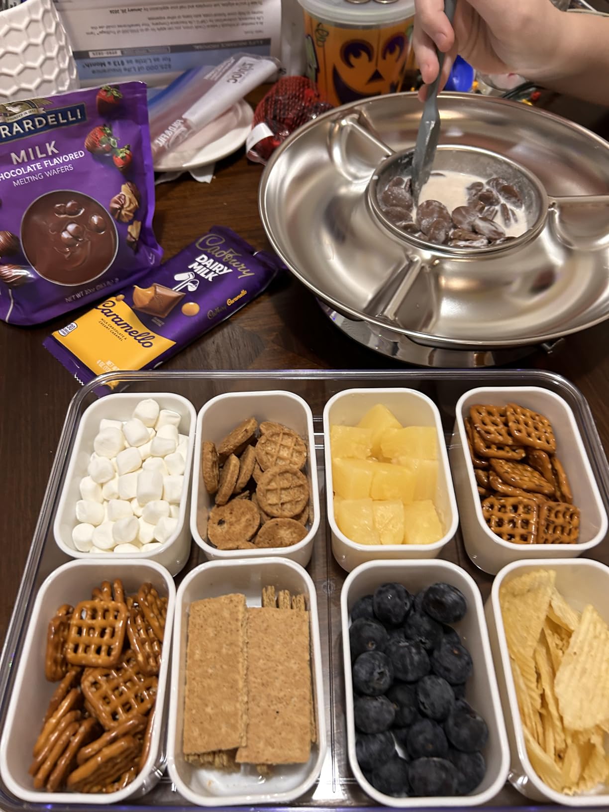 Nostalgia 8-Cup Electric Fondue Pot Set for Cheese & Chocolate - 8 Color-Coded Forks, Adjustable Temperature Control - Stylish Serving for Hors d'Oeuvres, Entrees, and Desserts - Stainless Steel customer photo 1