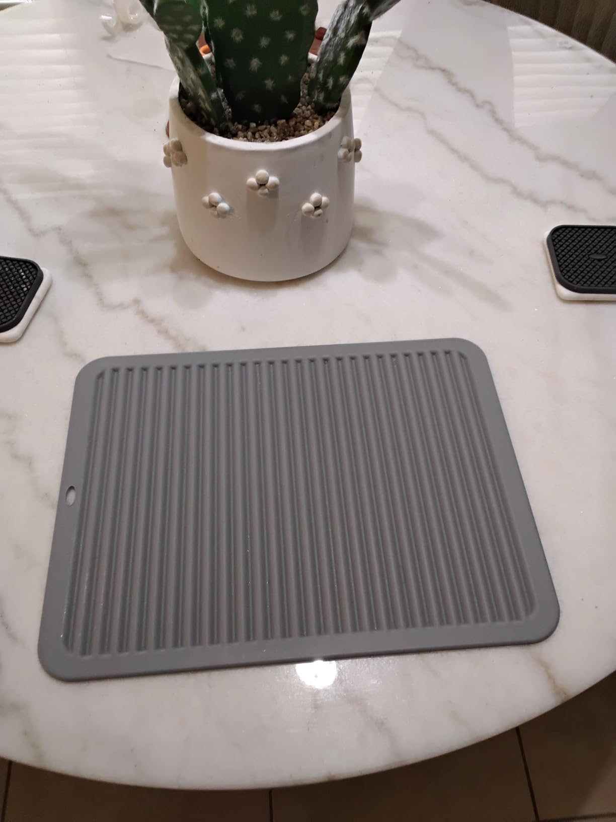 Walfos Silicone Trivet Mats - 4 Heat Resistant Pot Holders, Multipurpose Non-Slip Hot Pads for Kitchen Potholders, Hot Dishers, Jar Opener, Spoon Holder, Food Grade Silicone & BPA Free (Black) customer photo 2