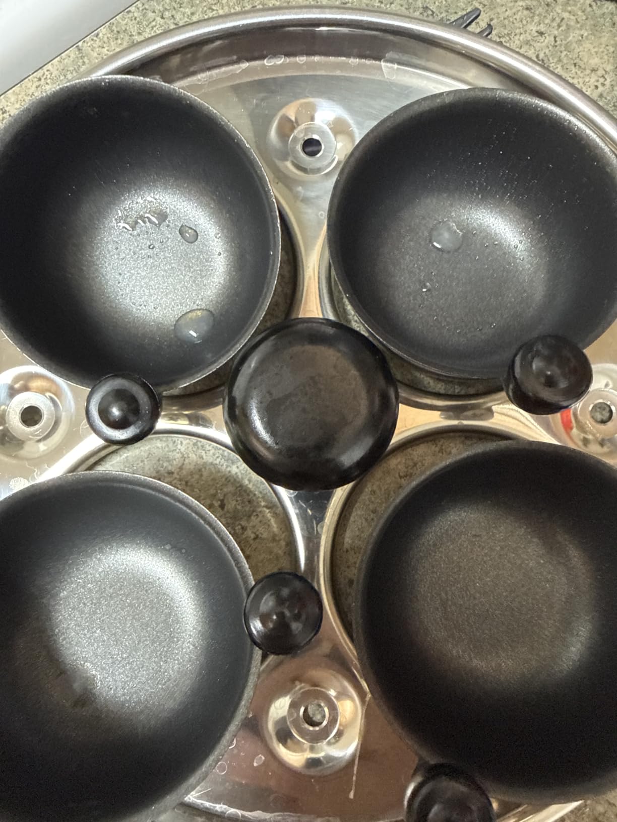 Eggssentials 2 IN 1 Egg Pan & Egg Poacher Pan, Granite Nonstick Fry Pan Poached Egg Maker and Frying Skillet with Lid, Poached Eggs Cooker Food Grade Safe PFOA Free with Spatula, Egg Cookware - 4 Cups customer photo 1