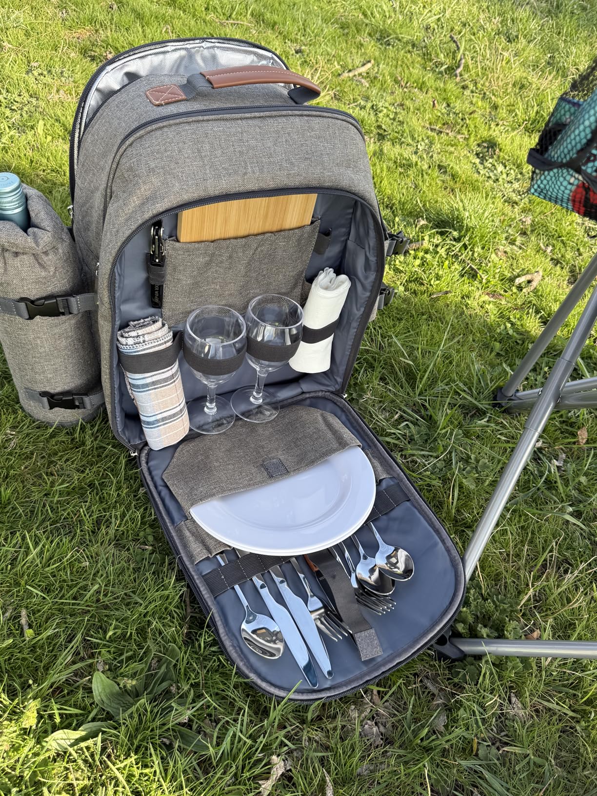 Sunflora Picnic Backpack for 2 Person Set Pack with Insulated Waterproof Pouch for Couple Outdoor Camping customer photo 1