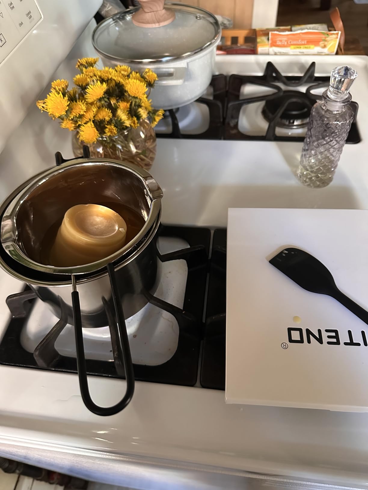 Double Boiler Pot Set, Stainless Steel Melting Pot with Silicone Spatula for Melting Chocolate, Soap, Wax, Candle Making (600ml and 1600ml) customer photo 1