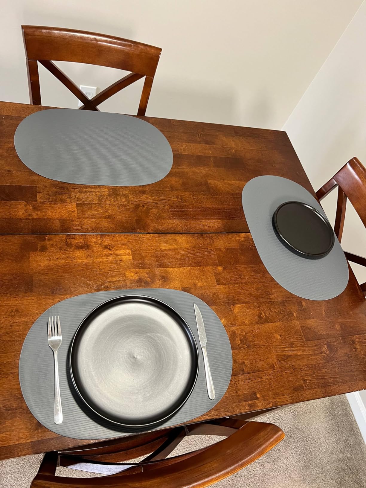 Silicone Placemats, Oval Placemats for Dining Table, Placemats Set of 4, Non-Slip Waterproof Heat Resistant Table Mat, Outdoor Placemat for Patio Table (Light Blue-Oval) customer photo 1