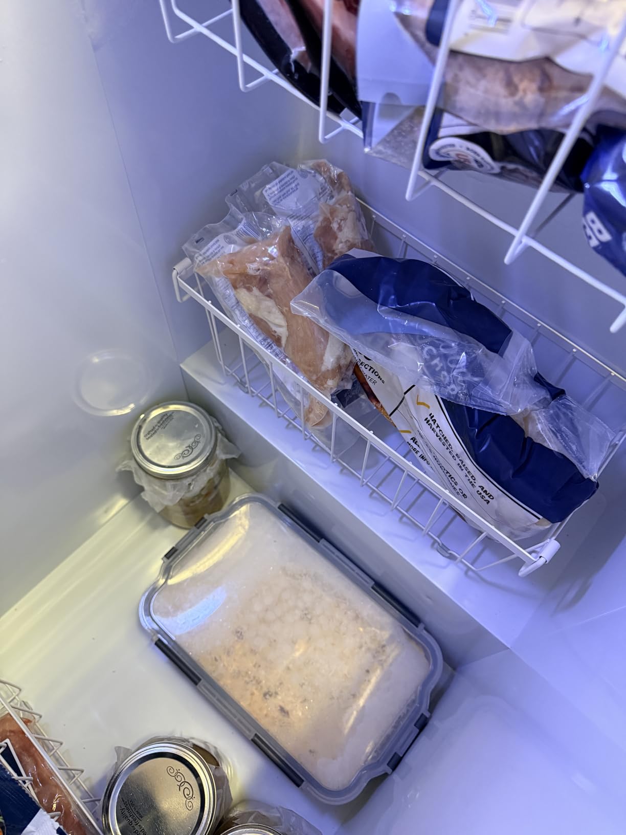 iSPECLE Freezer Organizer Bins - Fits 7 Cu.Ft Chest Freezer, 4 Pack Stackable Wire Baskets(14.7