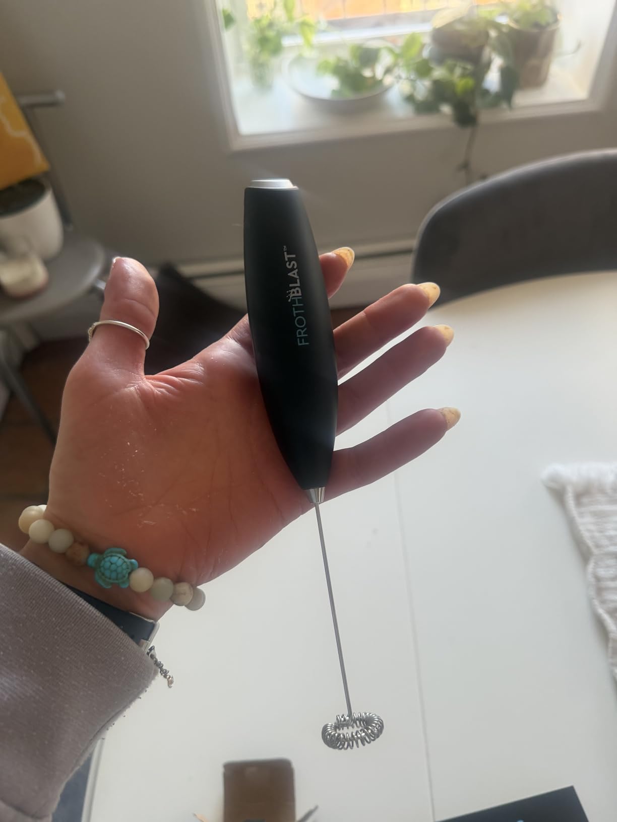 FrothBlast Milk Frother Handheld for Coffee (Foam Maker) Whisk Drink Mixer for Lattes, Cappuccino, Frappe, Matcha, Hot Chocolate customer photo 2