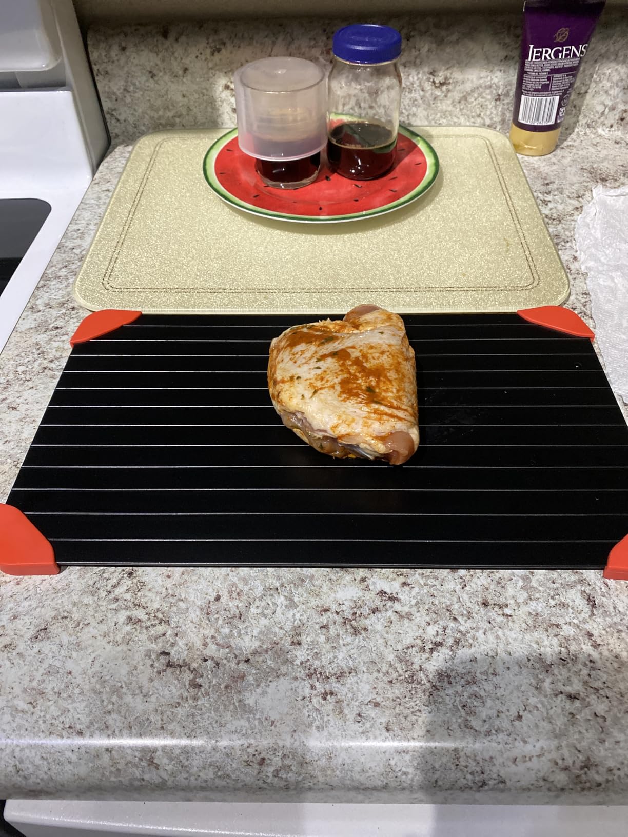Defrosting Tray for Frozen Meat - 14x8 High Thermal Conductivity Thawing Tray for Frozen Meat with Silicone Corners, Hanging Hole - Easy to Clean Non Stick Aluminum Thawing Plate for Fast Defrosting customer photo 1