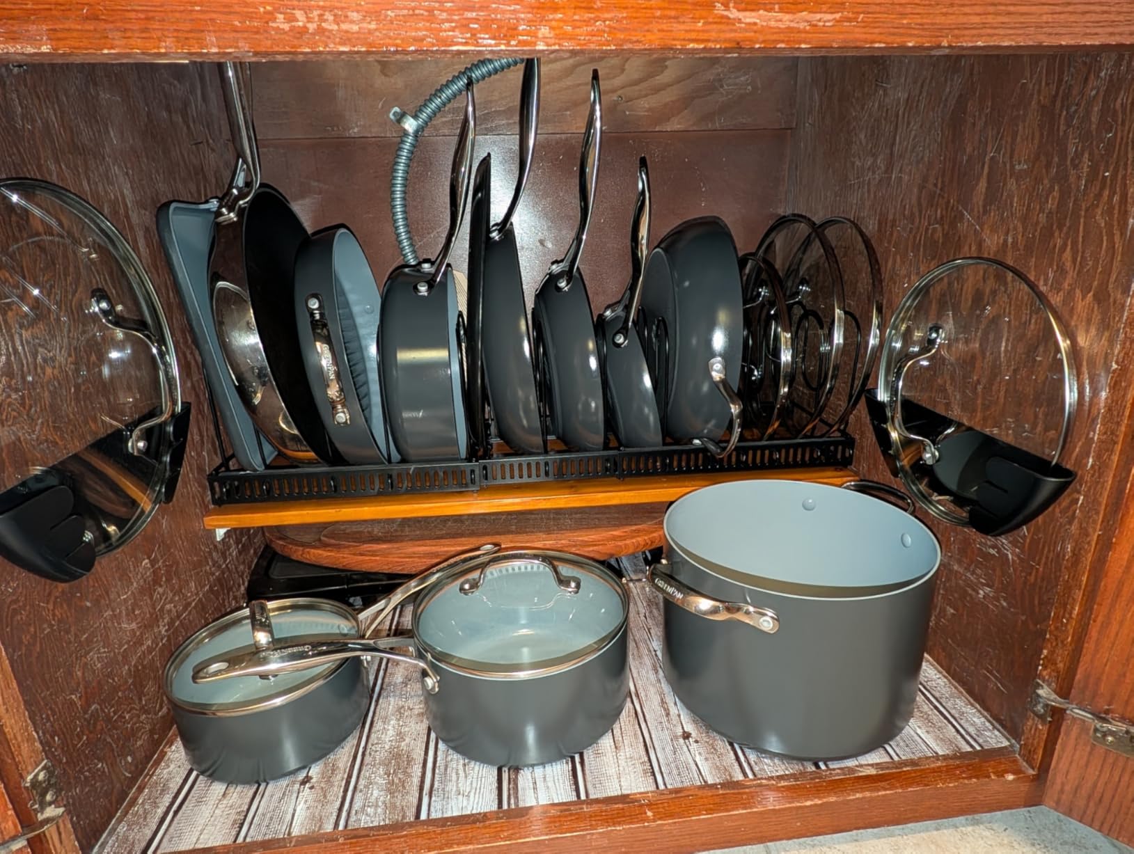 Housolution Pot and Pan Organizer Rack for Cabinet, Expandable Pot Lid Organizer Holder with 14 Adjustable Dividers, Fully Expanded Size 22.83