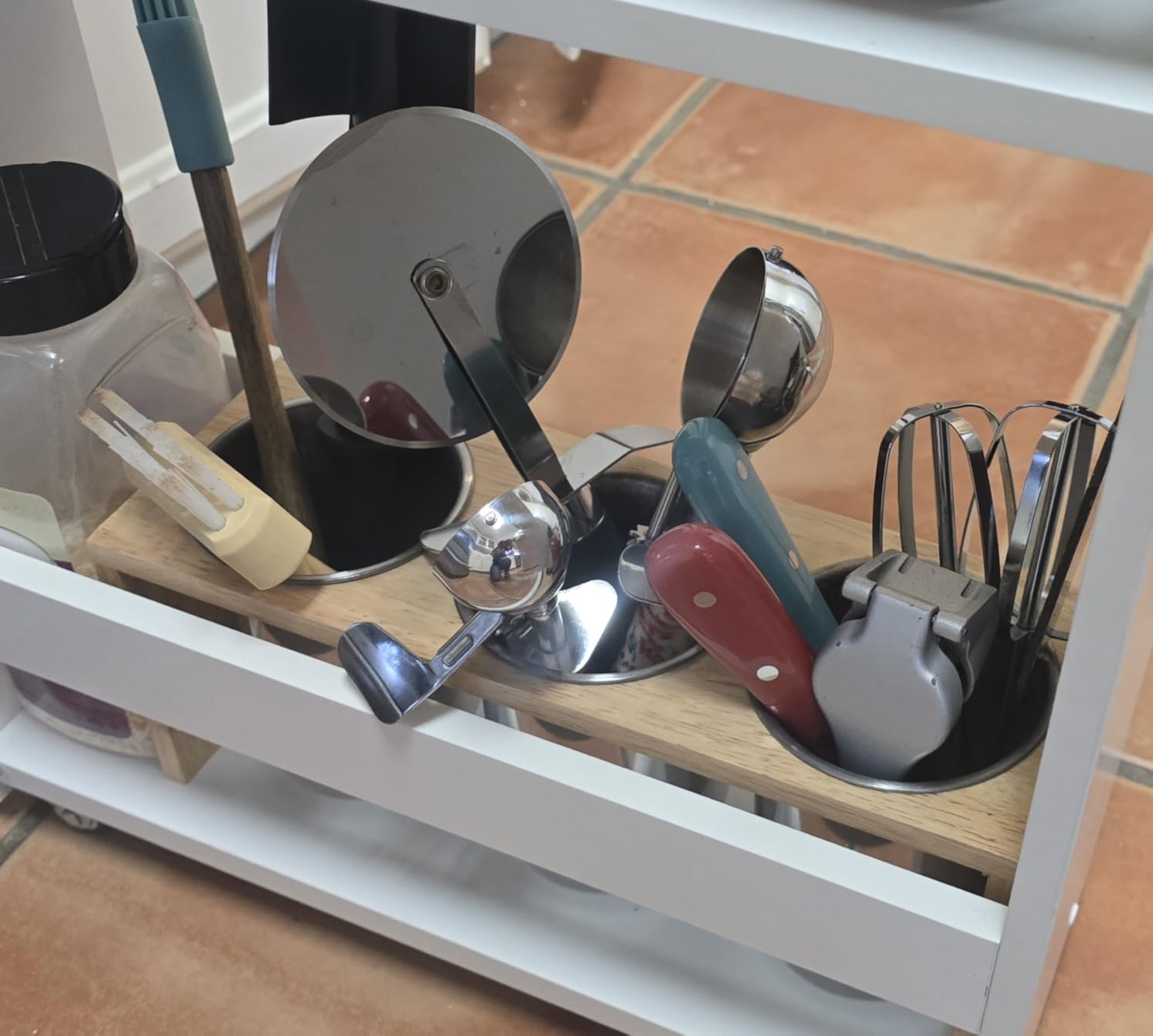 ZOOFOX 3 Pack Silverware Holder, Stainless Steel Utensil Organizer with Wood Base, Flatware Caddy for Spoons, Knives and Forks, Great for Kitchen Table, Cabinet, Pantry customer photo 1