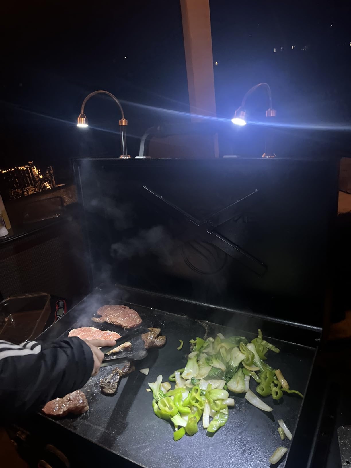 Jasee Barbecue Grill Light, BBQ Accessories for Outdoor with Magnetic Base, Mens Stocking Stuffers Grilling Gifts, 360 Degree Flexible Neck, Water Heat Resistant, Batteries Included - 2 Pack customer photo 1