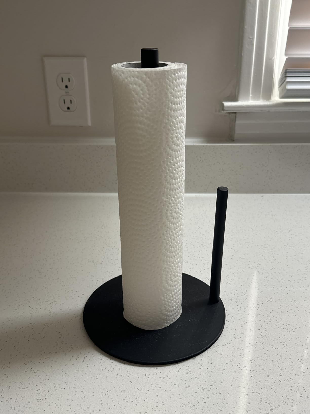 Paper Towel Holder Black, Premium Stainless Steel Kitchen Roll Dispenser (niffgaff) customer photo 2