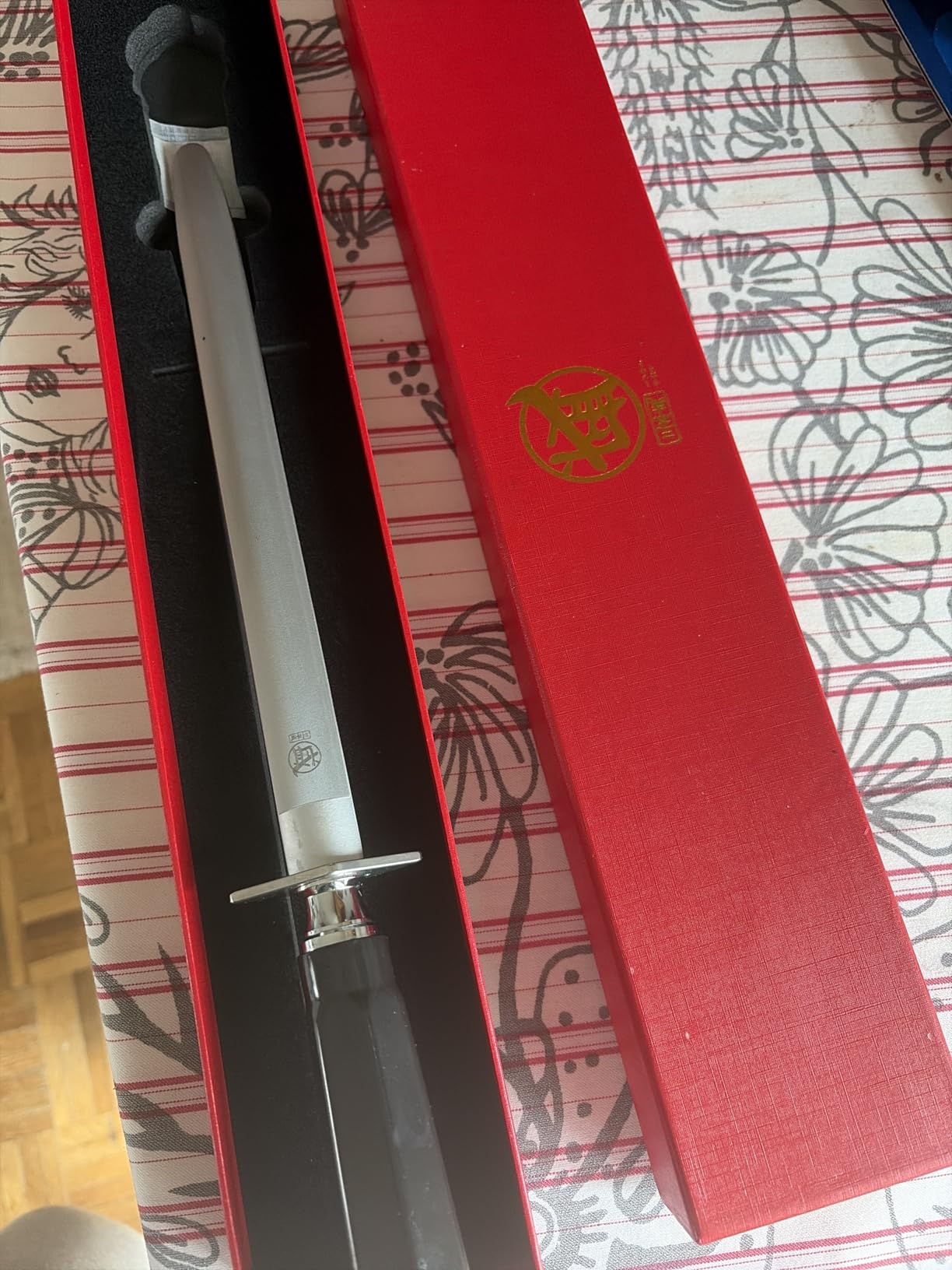 MITSUMOTO SAKARI 10 inch Japanese Honing Steel - Flat Diamond Knife Sharpening Rod, Professional High Carbon Sharpener with ABS Handle & Powerful Magnet customer photo 1