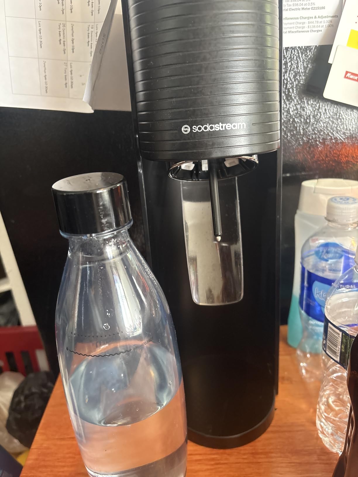 SodaStream Terra Sparkling Water Maker Machine, with 1 Litre Reusable BPA-Free Water Bottle for Carbonating & 60 Litre Quick Connect CO2 Gas Cylinder - Black customer photo 1