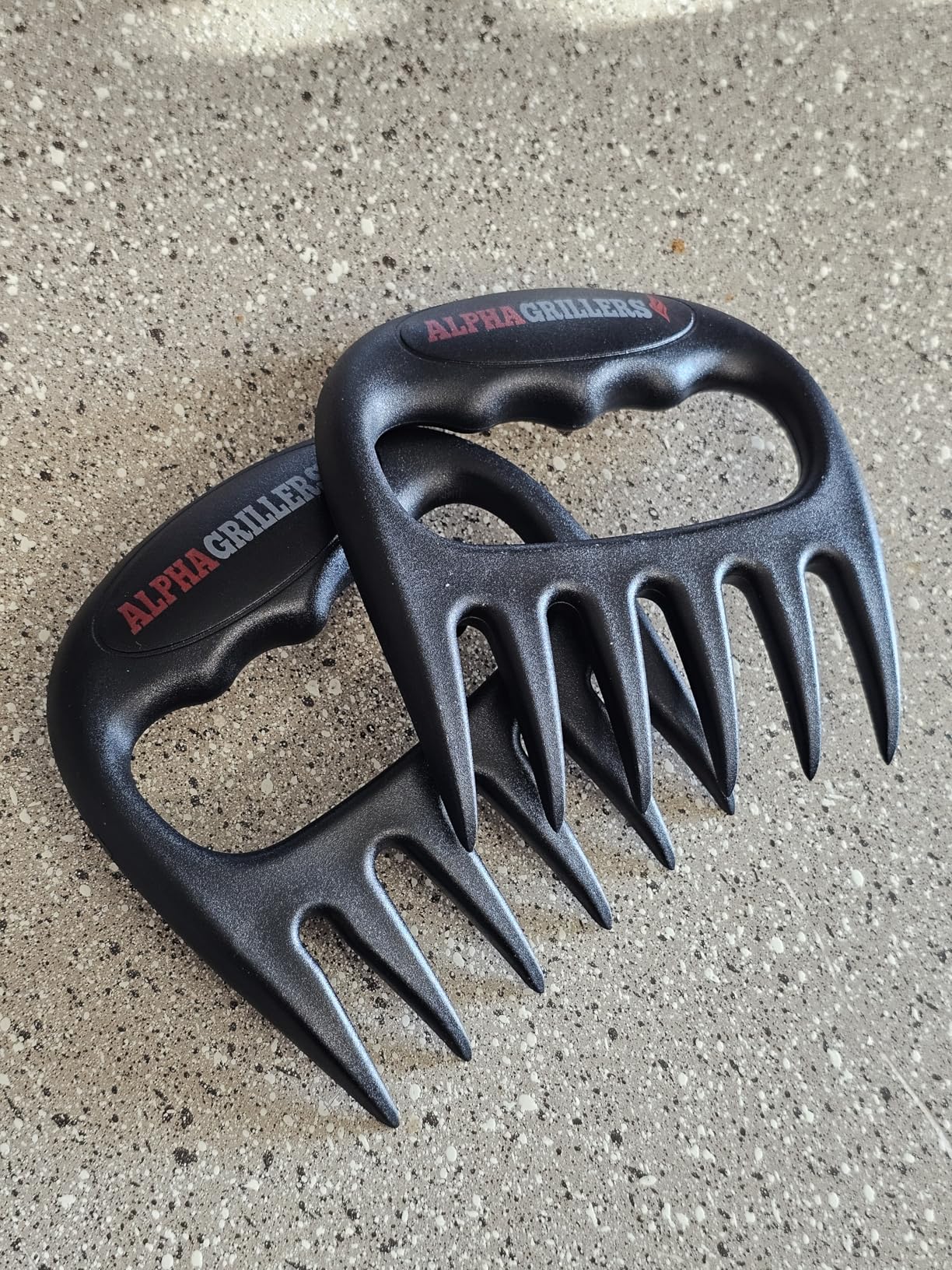 Alpha Grillers Meat Shredder Claws - Grilling Accessories Gifts for Men Dad Him Husband Boyfriend - BBQ Accessories Bear Claws Grill Puller for Cooking Shredding Barbecue Smoker Pulled Pork Chicken customer photo 1