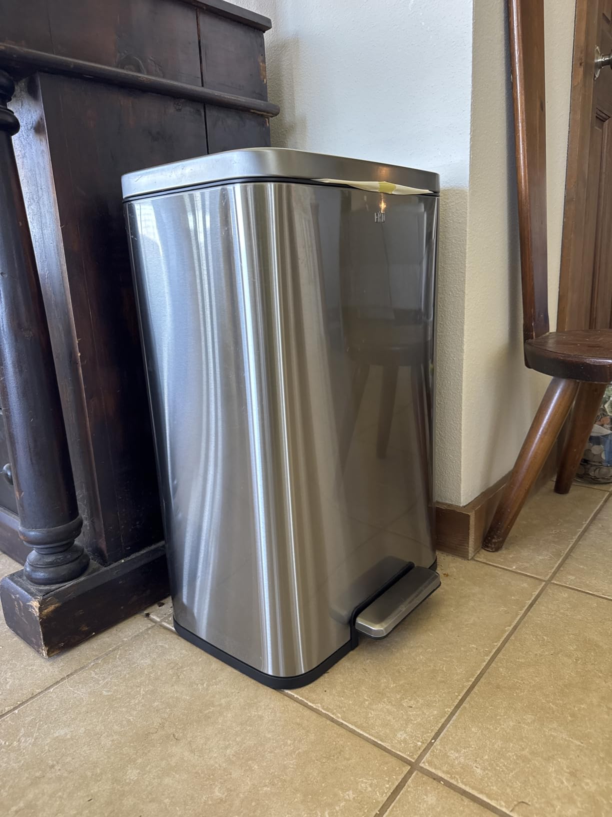 EKO Madison Brushed Stainless 50 Liter/13.2 Gallon Step Trash Can with Inner Liner - Fingerprint Resistant Finish customer photo 1