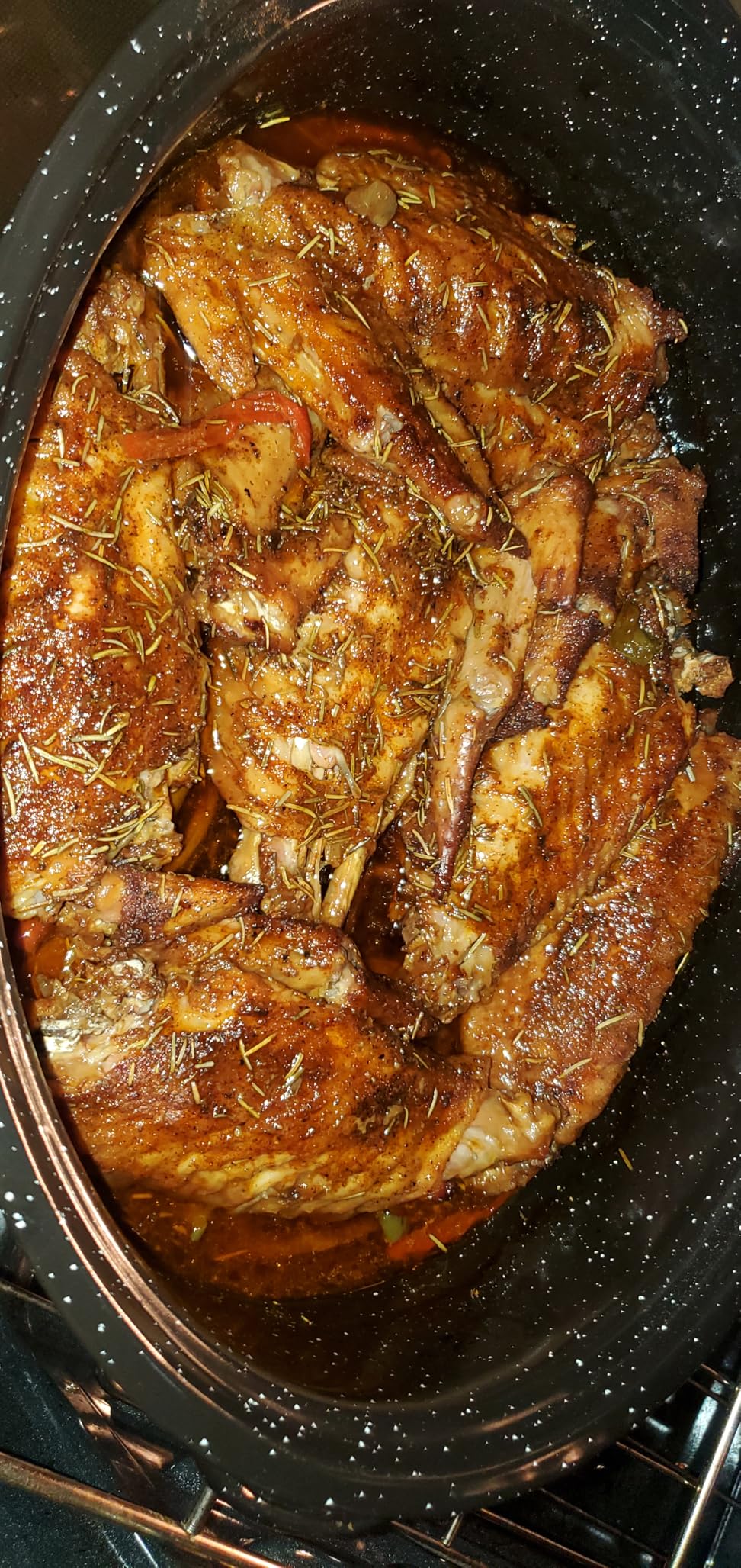 16 Inch Roasting Pan with Lid - Covered Oval Roaster - Enamel Carbon Steel Roaster Pot customer photo 1