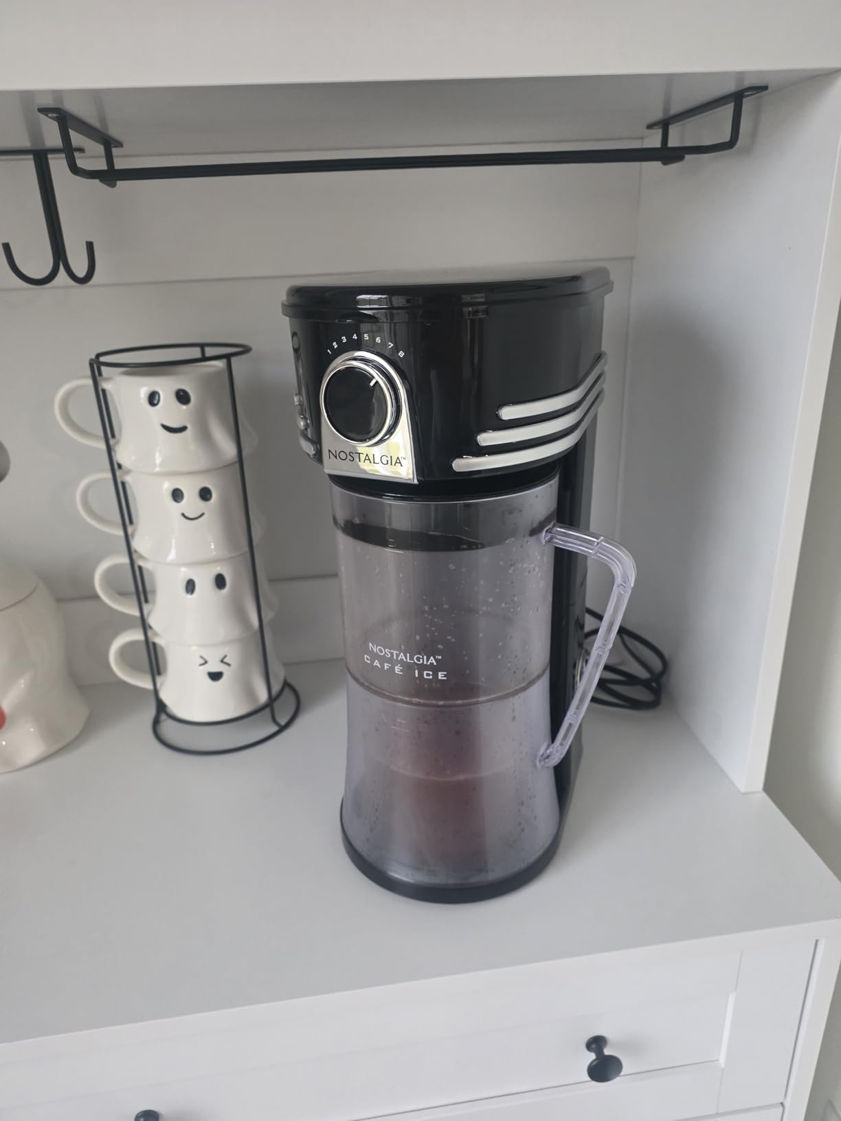 Nostalgia 3-Quart Iced Tea & Coffee Brewing System With Double-Insulated Pitcher, Strength Selector & Infuser Chamber, Also Perfect For Lattes, Lemonade, Flavored Water, Black customer photo 2