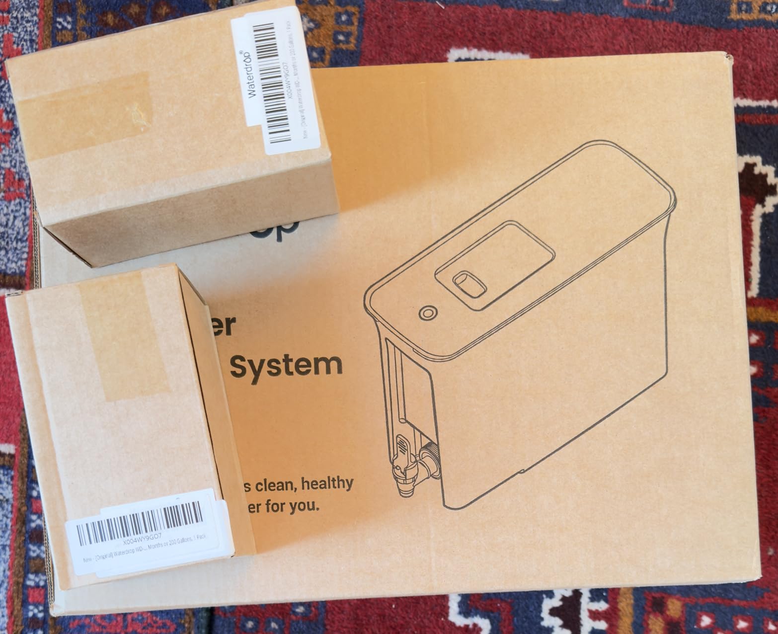 Waterdrop 35-Cup Slim Water Filter Dispenser, Large Capacity Water Filter Pitcher, 200-Gallon Long-Life, 5X Lifetime, Reduces Chlorine, PFOA/PFOS and More, BPA Free, Black (with 1 Filter) customer photo 1