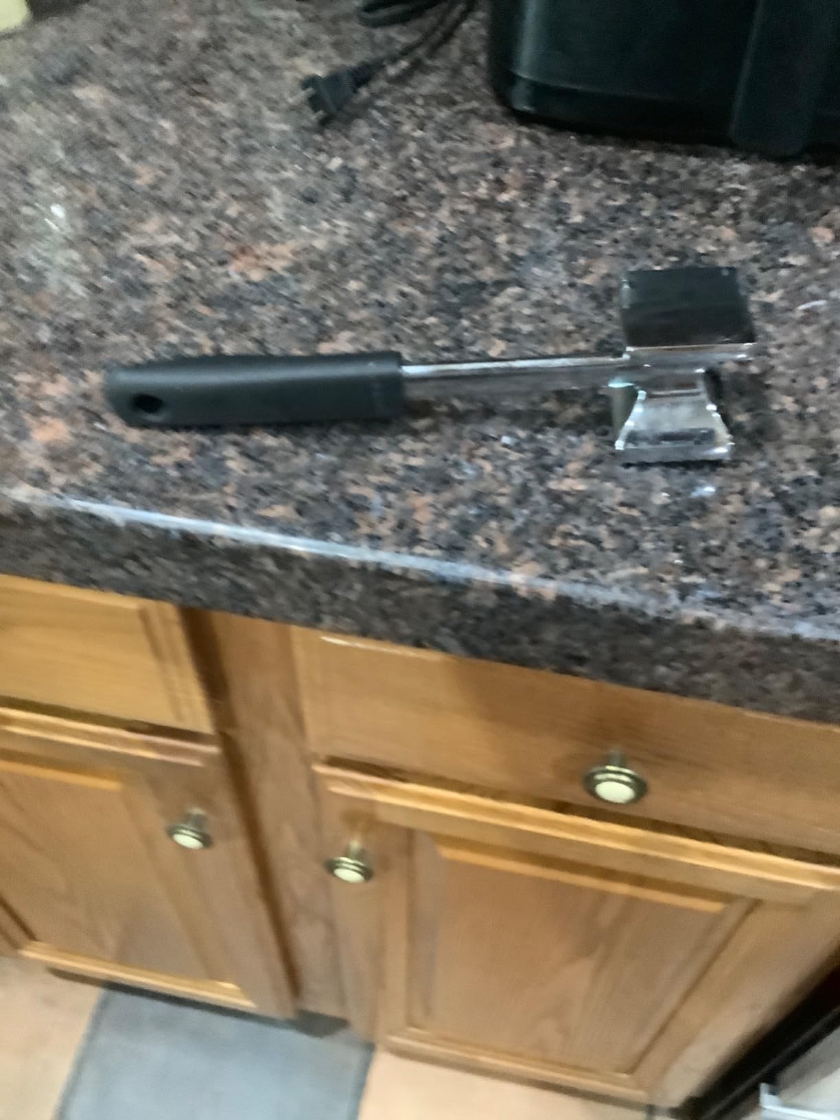 GORILLA GRIP BPA-Free Patented Dual-Sided Meat Tenderizer Tool, Soft Comfortable Handle with Hanging Hole, Heavy Duty Kitchen Mallet for Steak Beef Fish, Chicken Cutlet Pounder, Dishwasher Safe, Black customer photo 2