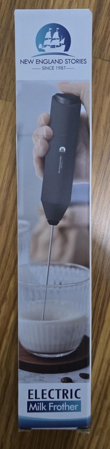 Powerful Milk Frother Wand - Mini Handheld Milk Frother with Stainless Steel Whisk - Battery-Powered Drink Mixer for Coffee, Lattes, Cappuccinos, Matcha - Coffee Enthusiasts Gift - Black customer photo 1