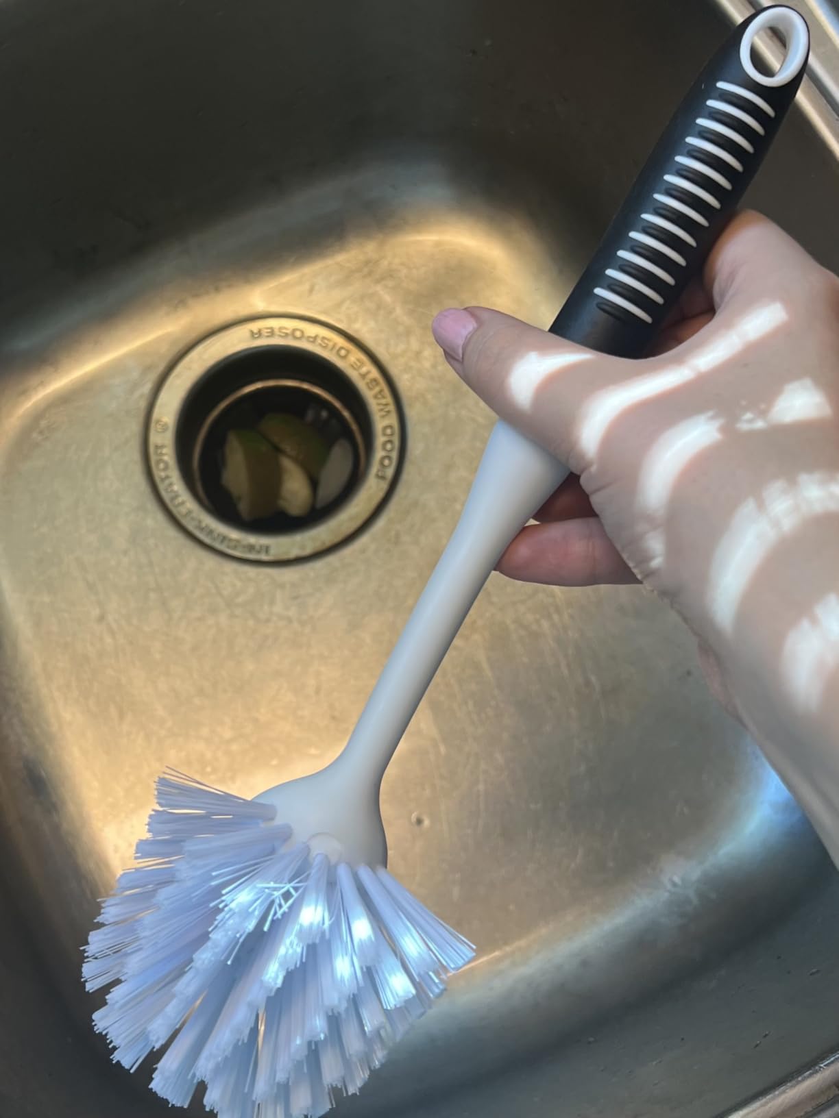 SetSail Dish Brush with Handle, 2 Pack Stiff Bristles Dish Scrubber with Built-in Scraper Dish Scrub Brushes for Cleaning Dishes, Pots and Pans, Kitchen Sink customer photo 1