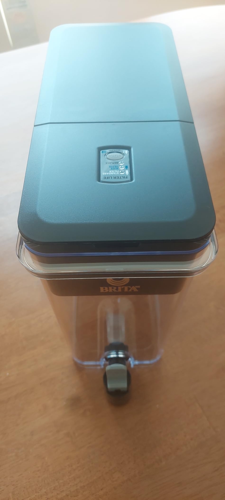 Brita 27 Cup Water Filter Dispenser with Elite Filter, NSF Certified to Remove 99% of Lead, Reduces 30 Contaminants Including Microplastics, Mercury & Chlorine, SmartLight Indicator, BPA-Free, Black customer photo 2