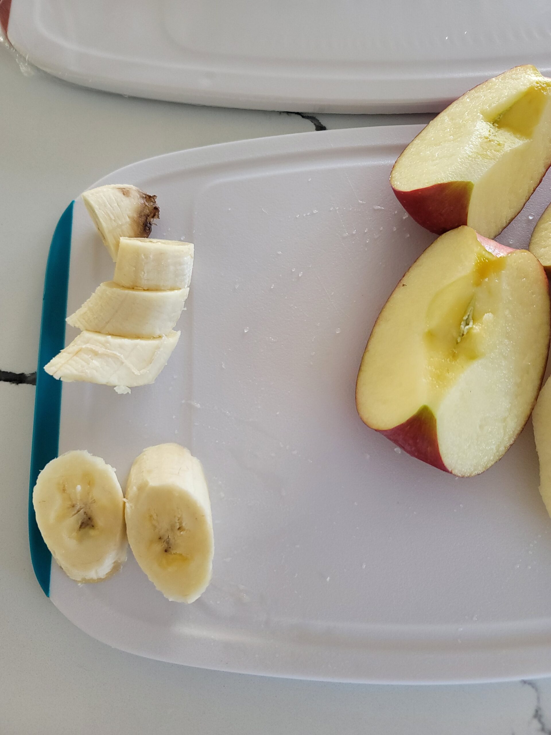 Neoflam Microban Protection Cutting Board 3 Piece Set, Stain & Odor/BPA Free, Reversable Board, Upgraded Larger Juice Groove, Non-Slip EZ Grip Handle, Dishwasher Safe, Pastel customer photo 2