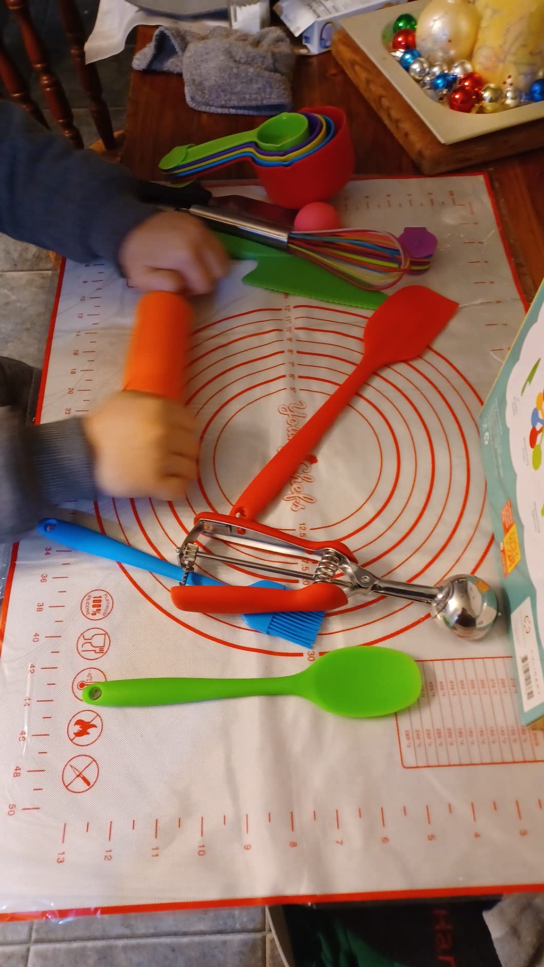 Young Chefs Kids Cooking Sets Real - 19 Pieces Real Baking Set - Easter Gifts for Kids 8-12 Years Cooking and Baking Set for Kids- Giftable Sets for Girls and Boys customer photo 2