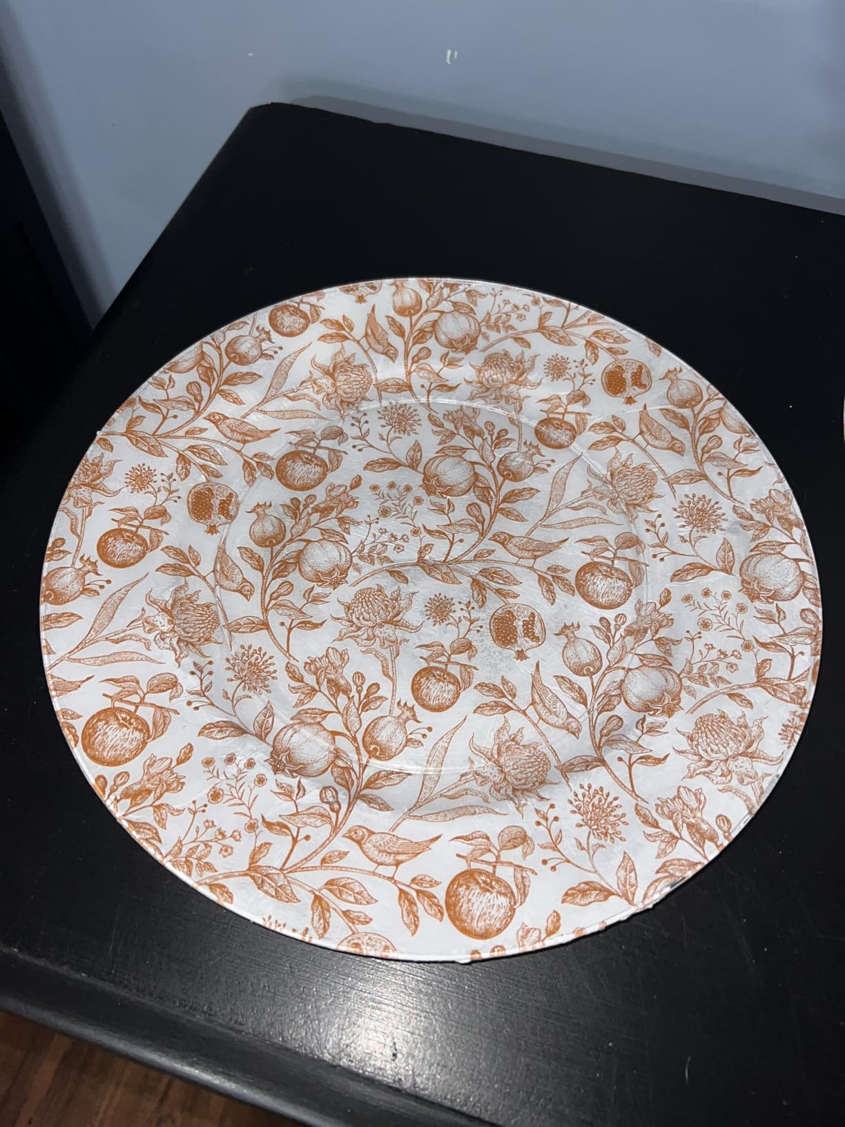 ELEGANT DISPOSABLES 13'' Party Chargers Large Plates & Platters Great for Elegant Party's Weddings Tableware Great for Serving dish Gold Pack of 6 customer photo 2