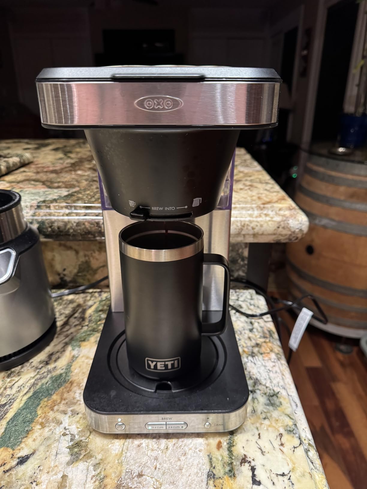 YETI Rambler 24 oz Mug, Vacuum Insulated, Stainless Steel with MagSlider Lid customer photo 1