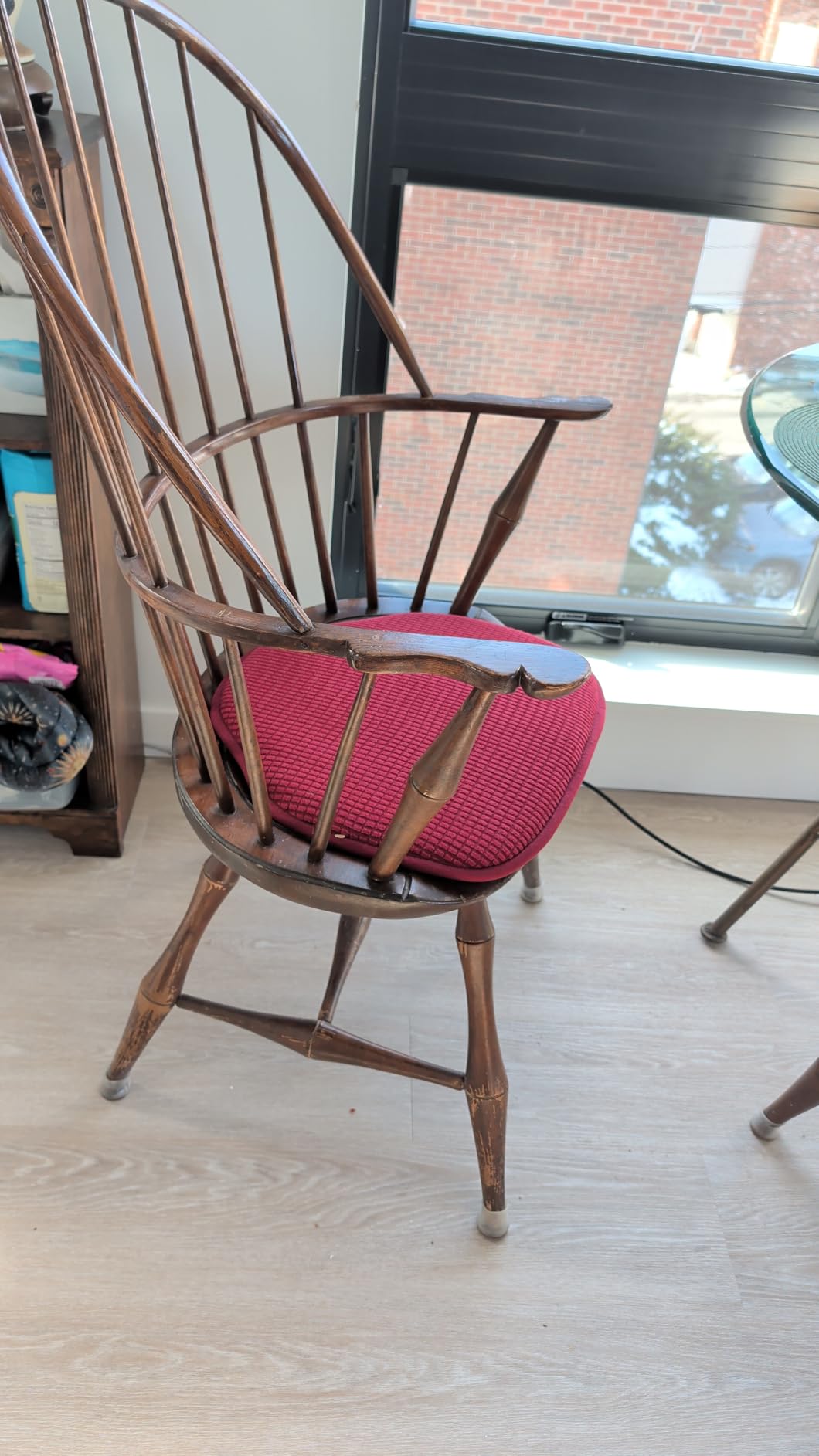 Shinnwa Windsor Chair Cushions Set of 4, Farmhouse Kitchen Seat Cushions, Non Slip Chair Pads for Dining Room, 4 Pack, 17 x 15.5 inches, Brown customer photo 1