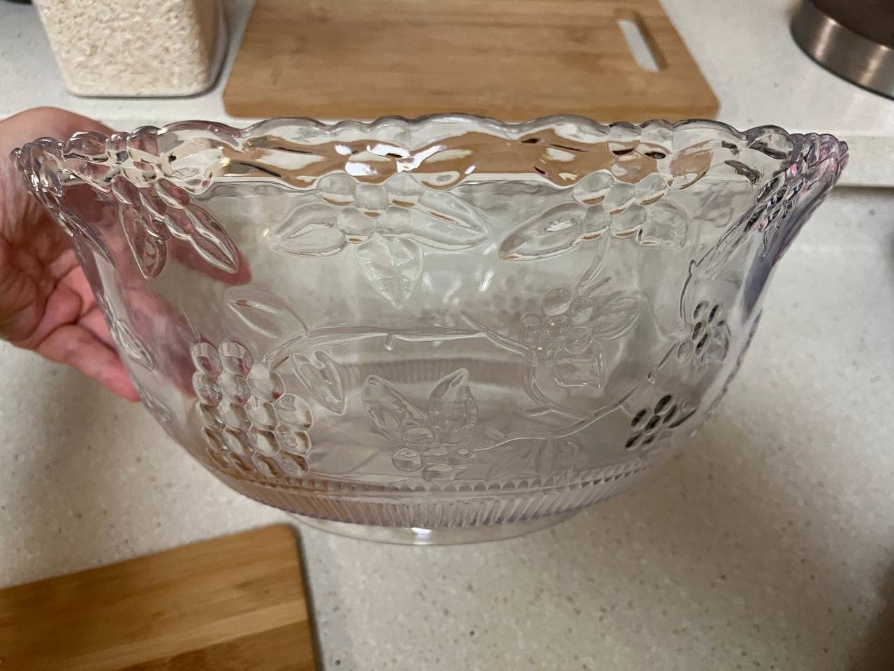 Premium Large Clear Punch Bowl Plastic Lightweight 2 Gallon with Clear Plastic Serving Ladle 5 oz Embroidered Design 8 Quart Serving Bowl customer photo 1