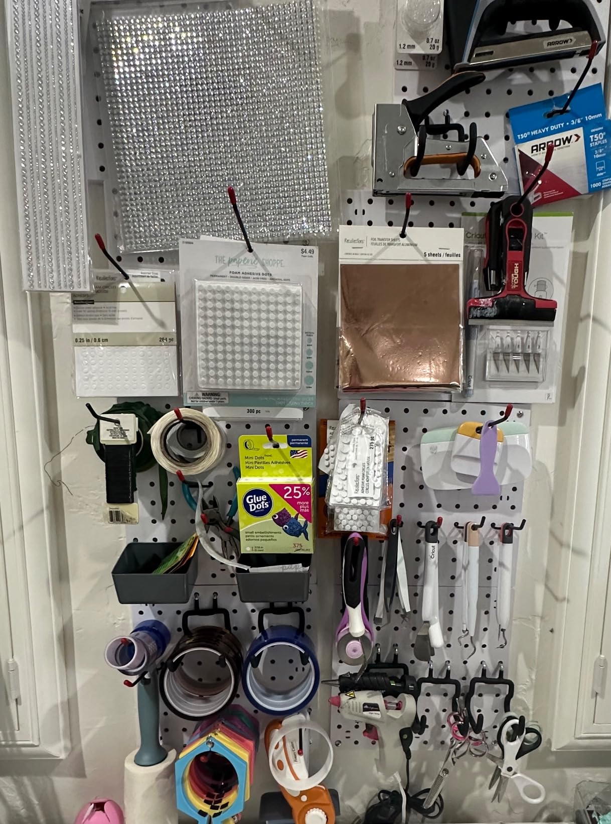 Pegboards, Pegboard Wall Organizer Panels, Peg Boards for Wall, Craft Room, Kitchen, Garage, Living Room, Bathroom, and Study Room, Easy to Install (4Pcs) customer photo 2