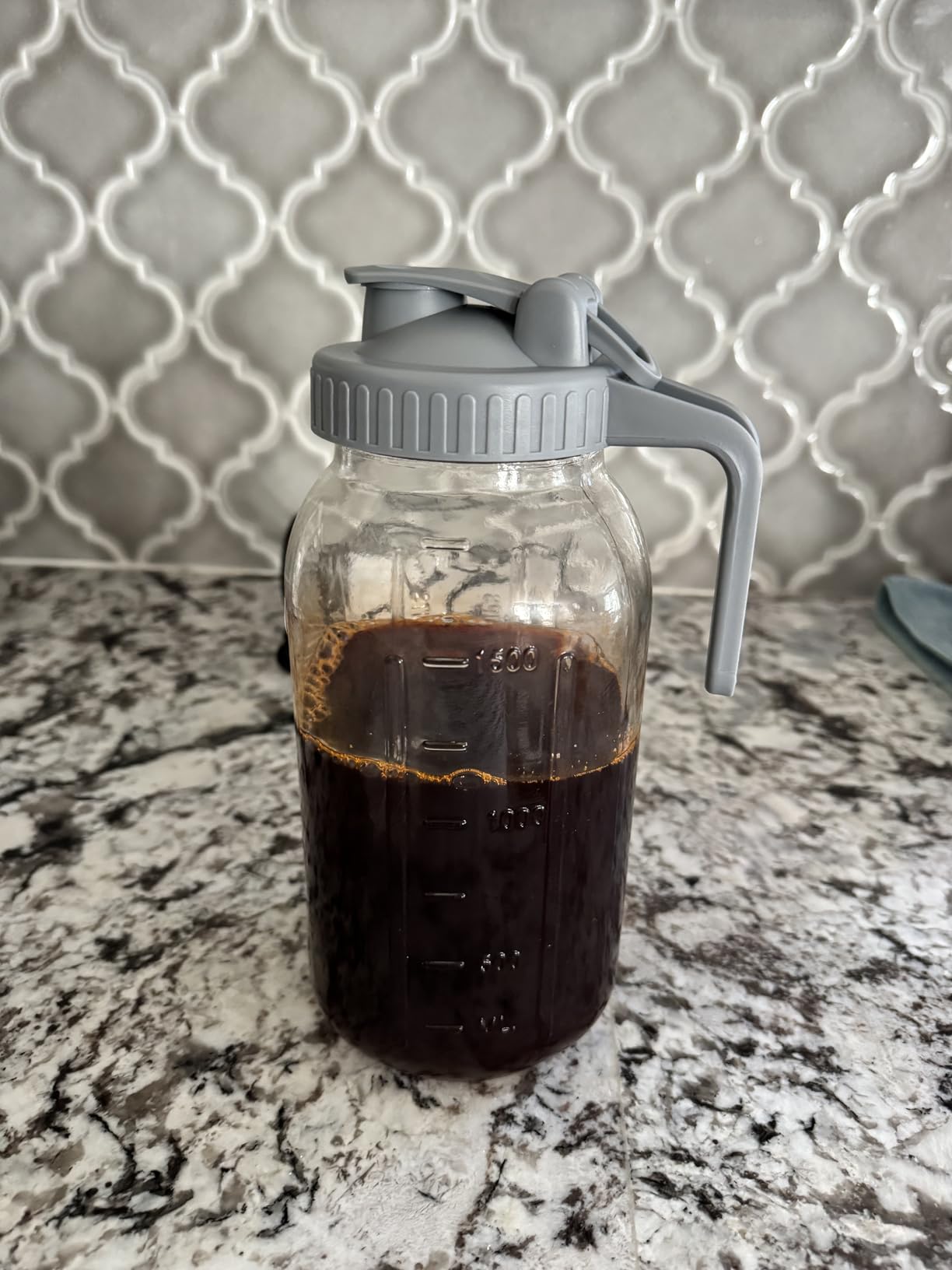 JunVpic Cold Brew Coffee Maker Jar - 64oz Wide Mouth,LeakProof,Heavy Duty Glass Mason Pitcher with Spout Lid,Handle & Stainless Steel Filter for Iced Coffee,Lemonade,Ice Tea & Fruit Drinks customer photo 1