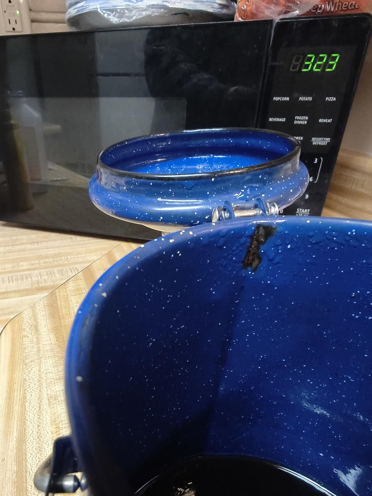 COLETTI Classic Percolator Coffee Pot - The Most Nostalgic Camping Coffee Pot, Now Modernized [Blue Enamel, 12 Cup] customer photo 1