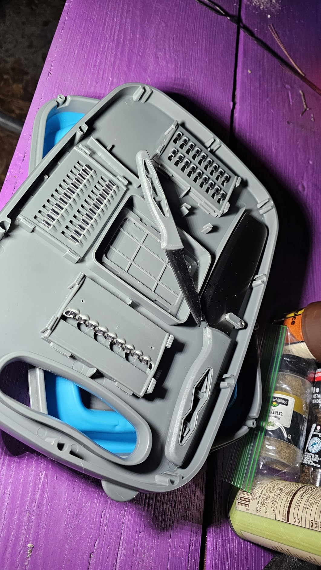 Gintan Collapsible Camping Cutting Board, 9-in-1 Chopping Board with Colander, Kitchen Vegetable Washing Basket for Camping, Camping Gifts Camping Accessories for RV Campers (Blue+Grey) customer photo 1