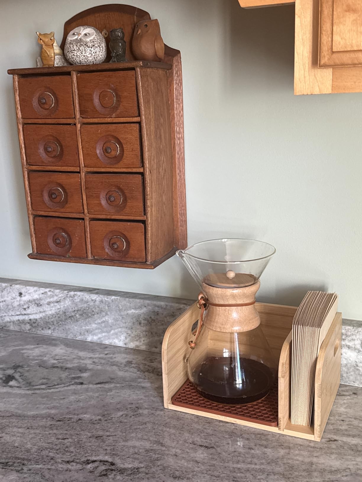 Bamboo Caddy with Lid & Heatproof Trivets Mat for Chemex CoffeeMakers - Designed for Chemex Pour - Over Glass Coffeemaker(3/5/6/8/10Cup), for Bodum Pour Over Coffee makers - Bamboo cup not included customer photo 1