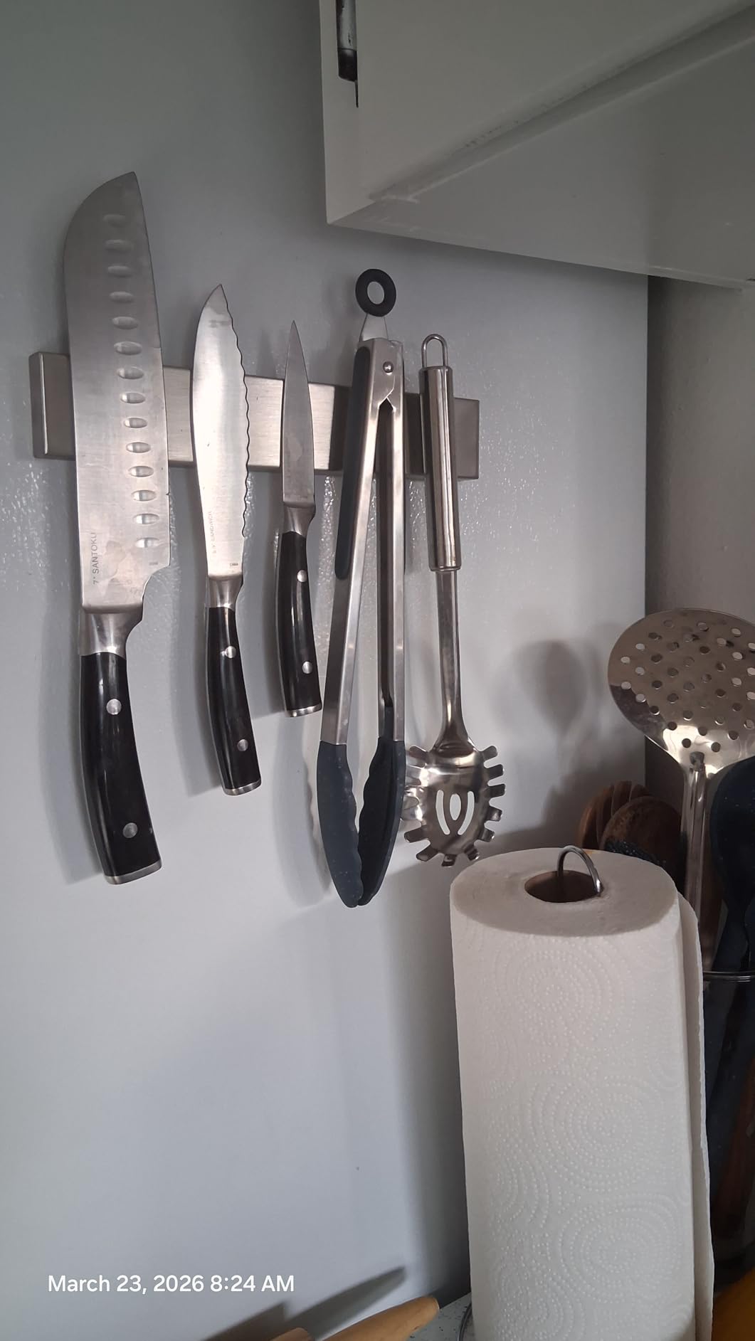 Magnetic Knife Holder for Wall, Knife Magnetic Strip Magnetic Knife Holder for Refrigerator Mount Knife Rack Kitchen Utensil Holder Metal Tool Holder Knife Block Kitchen Organizers Accessories 10 Inch customer photo 1