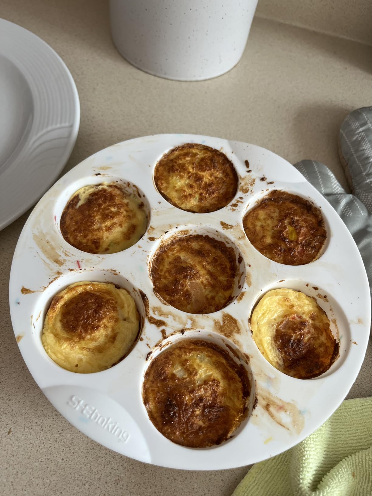 SHEbaking Silicone Egg Bite Molds Air Fryer Muffin Pan for Baking Non-Stick Silicone Egg Molds 7 Cups Air Fryer Cupcake Mold for Mini Muffins, Tart, Mini Cupcake BPA Free customer photo 1