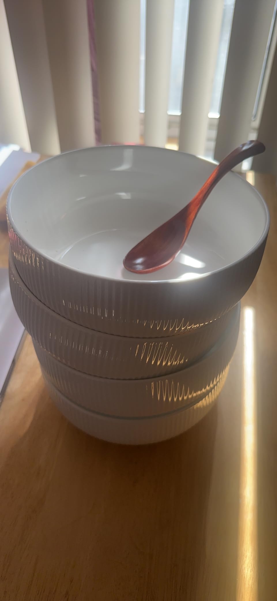 getstar Large Serving Bowls (8 inch & 60 fl oz), Ceramic Salad Bowl Set of 2, Microwave and Dishwasher Safe, Farmhouse Kitchen Decorative Bowls Set (Embossed Checks & Stars) customer photo 2