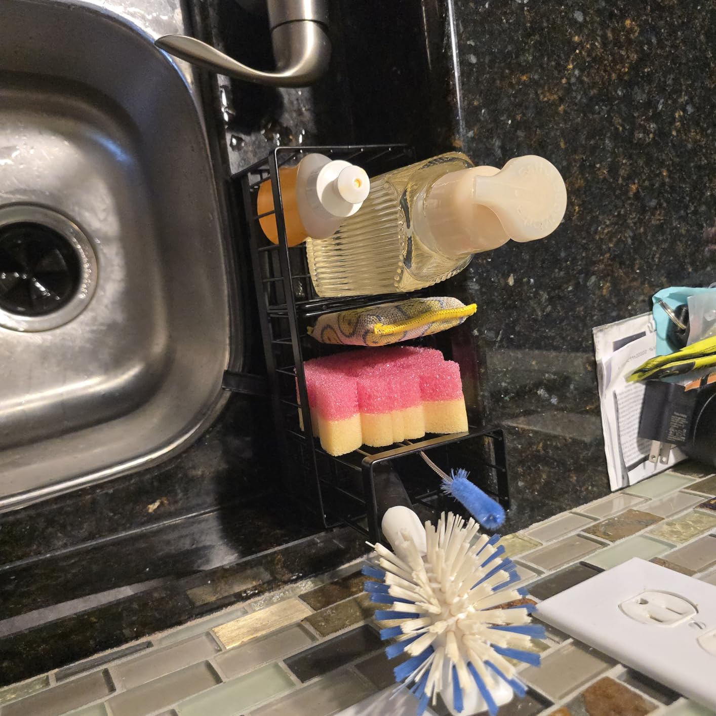 Cisily Sponge Holder for Kitchen Sink, Sink Caddy Organizer with High Brush Holder, Kitchen Countertop Organizers and Storage Essentials, Rustproof 304 Stainless Steel (Black, 9.25) customer photo 2