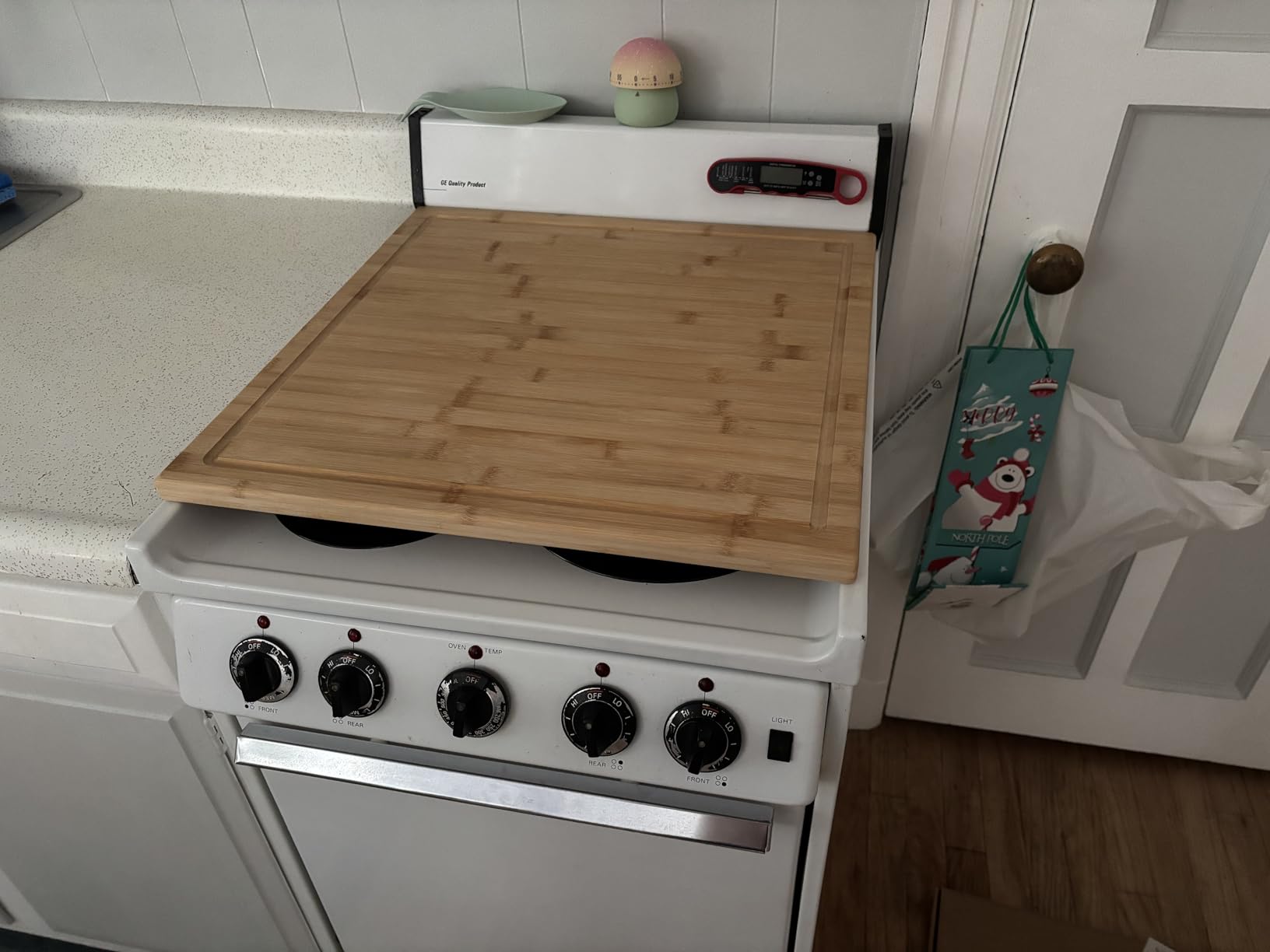 [2024 UPGRADE] Hifybaty Over The Sink Cutting Board - Expandable Cutting Board Over Sink, Bamboo Cutting Boards with Juice Groove, Kitchen Sink Cutting Board customer photo 1