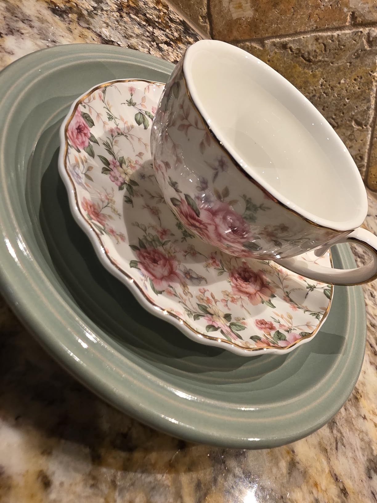 Agyiuns Tea Cup and Saucers, 6.4oz Floral Tea Cups with Gold Trim, Porcelain Teacup, Coffee Cappuccino Espresso Latte Mugs for Party Birthday, Party Cafe Home, Christmas Gift (White) customer photo 1