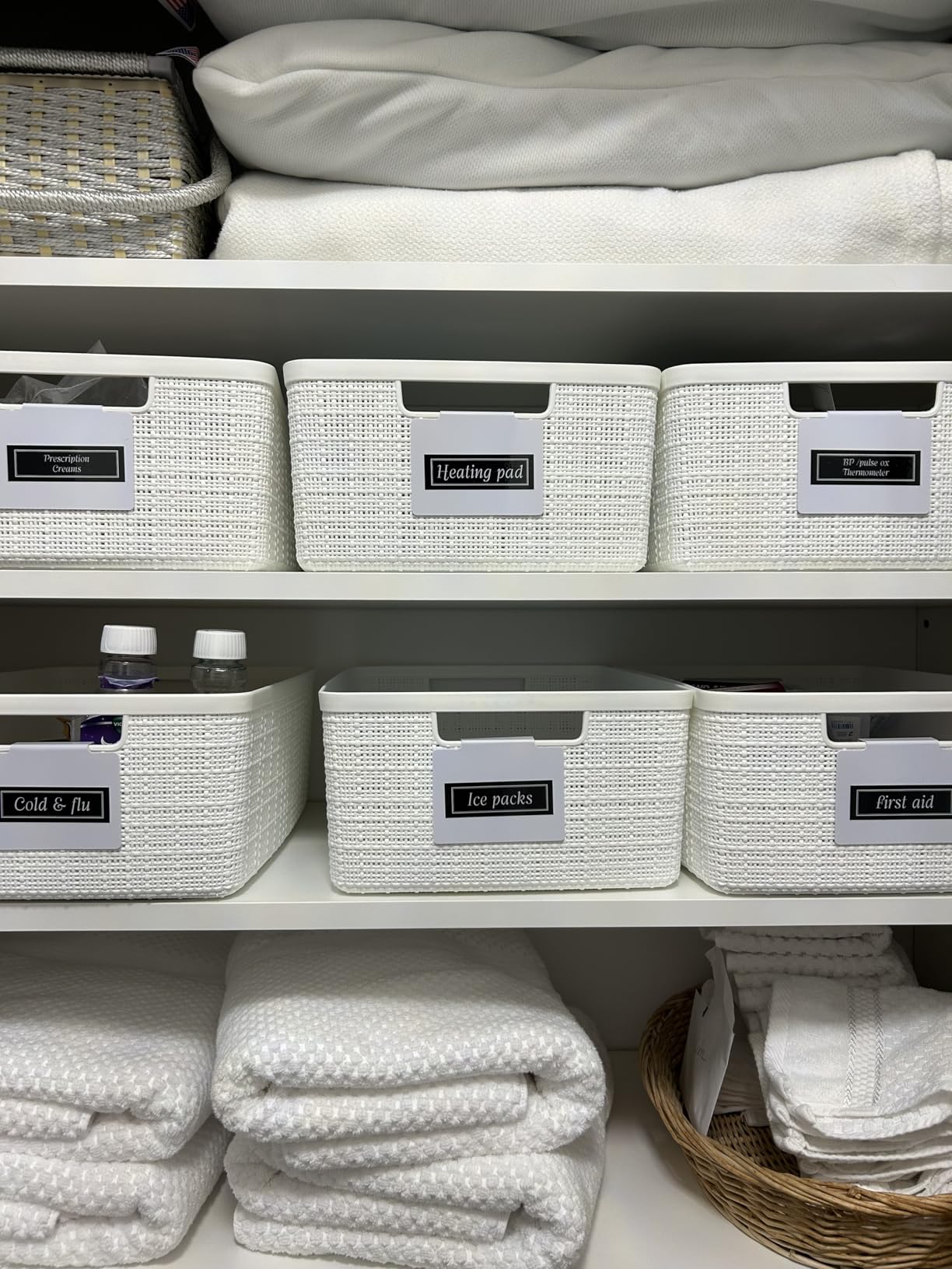 Curver Set of 6 Medium 12L Jute Decorative Plastic Organization and Storage Baskets - Perfect Bins for Home Office, Closet Shelves, Kitchen Pantry and All Bedroom Essentials, Black customer photo 1