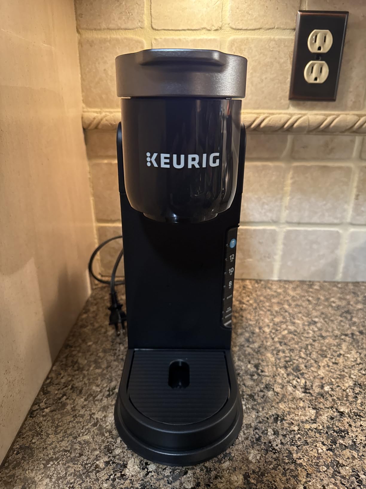 Keurig K-Café Barista Bar Single Serve Coffee Maker and Frother, with 3 Brew Sizes, Hot and Cold Coffee Capabilities, 2oz Coffee Shot Button, Black customer photo 1