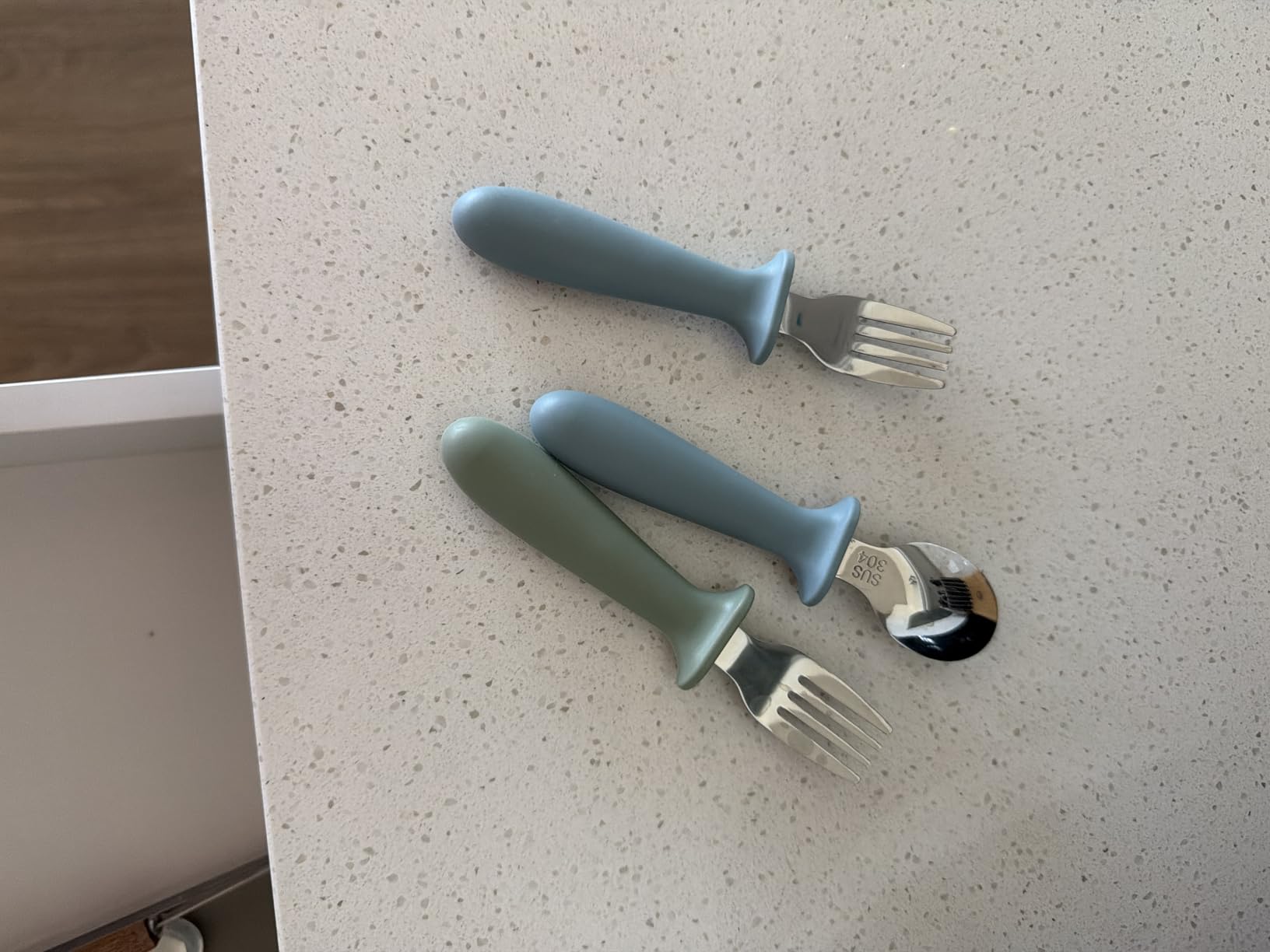 Eascrozn Toddler Utensils, 6 Pack kids Silverware Set with Silicone Handle, 18/8 Stainless Steel Children Safe Forks and Spoons, Dishwasher Safe customer photo 2