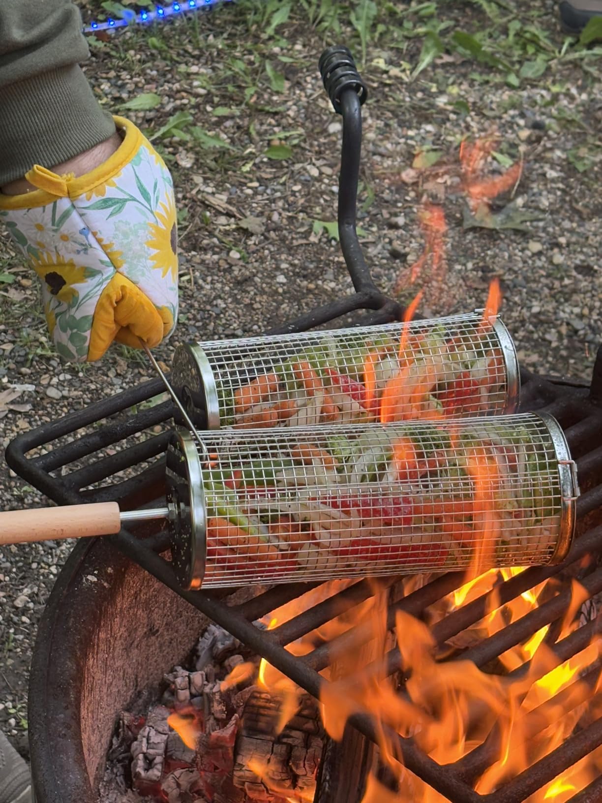 ivtivfu Rolling Grill Basket, Removable Wooden Handle, 304 Stainless Steel, Nesting BBQ Tools, Smoker Grilling Accessories for Vegetable, Outdoor Cooking Camping, Birthday Gifts for Men Dad Husband customer photo 2