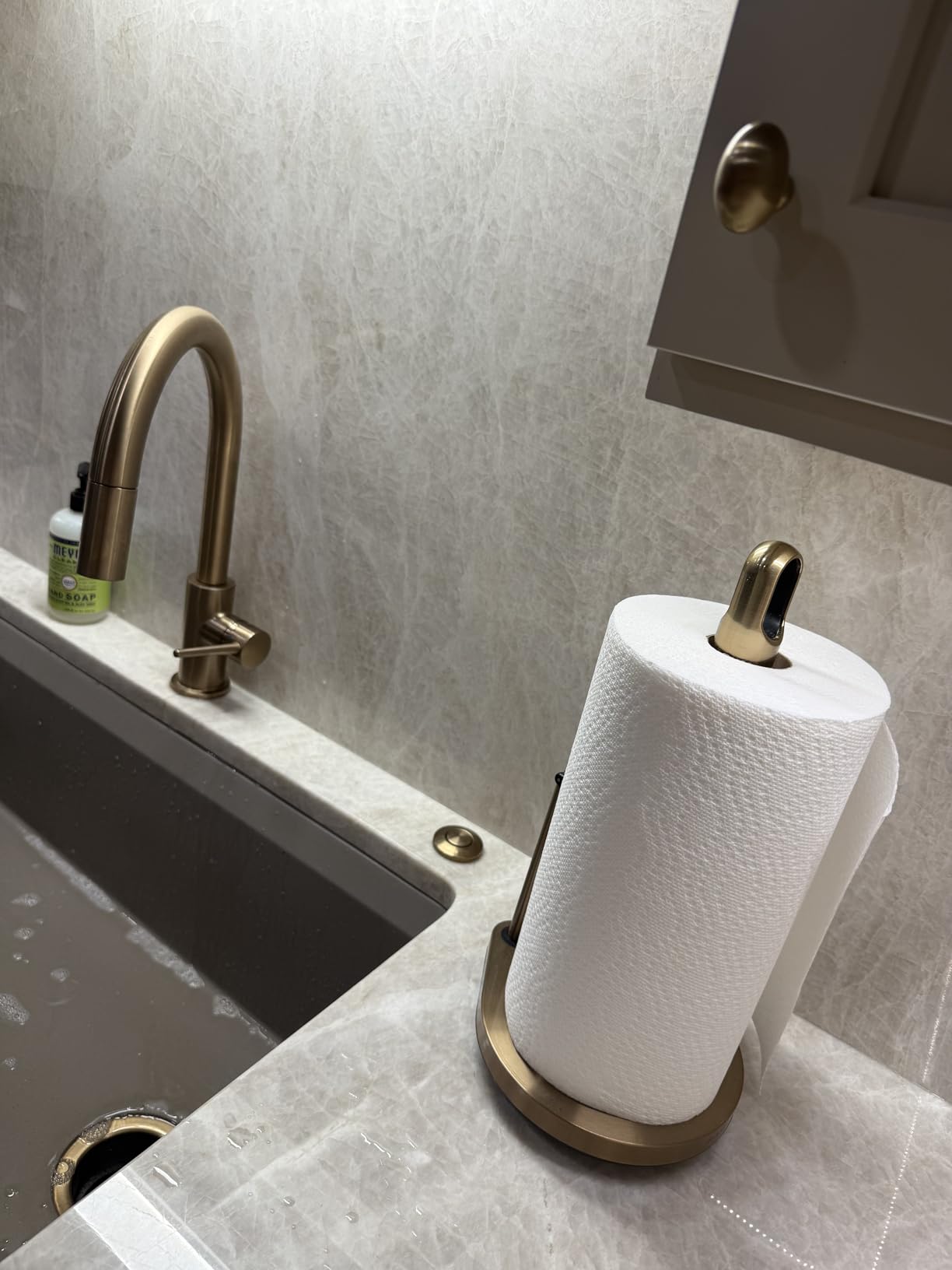 simplehuman Tension Arm Standing Paper Towel Holder, Heavy-Duty, Brass Stainless Steel customer photo 2