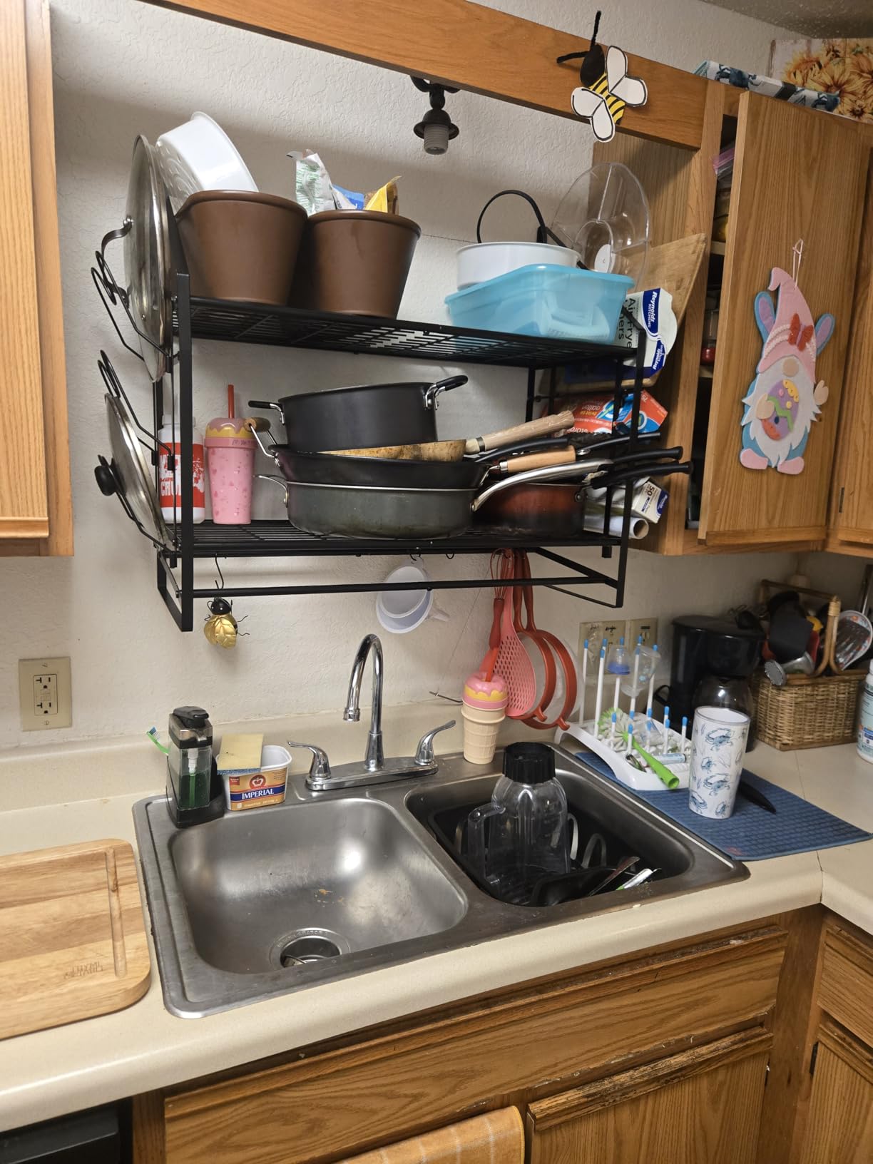 VyGrow 28 Inch Pot Rack Wall Mounted, 2 Tier Pots and Pans Organizer with 20 Hooks and 6 Pot Lid Holders, Heavy Duty Steel Pot and Pan Hanger for Kitchen Cookware Utensils Storage 34.7