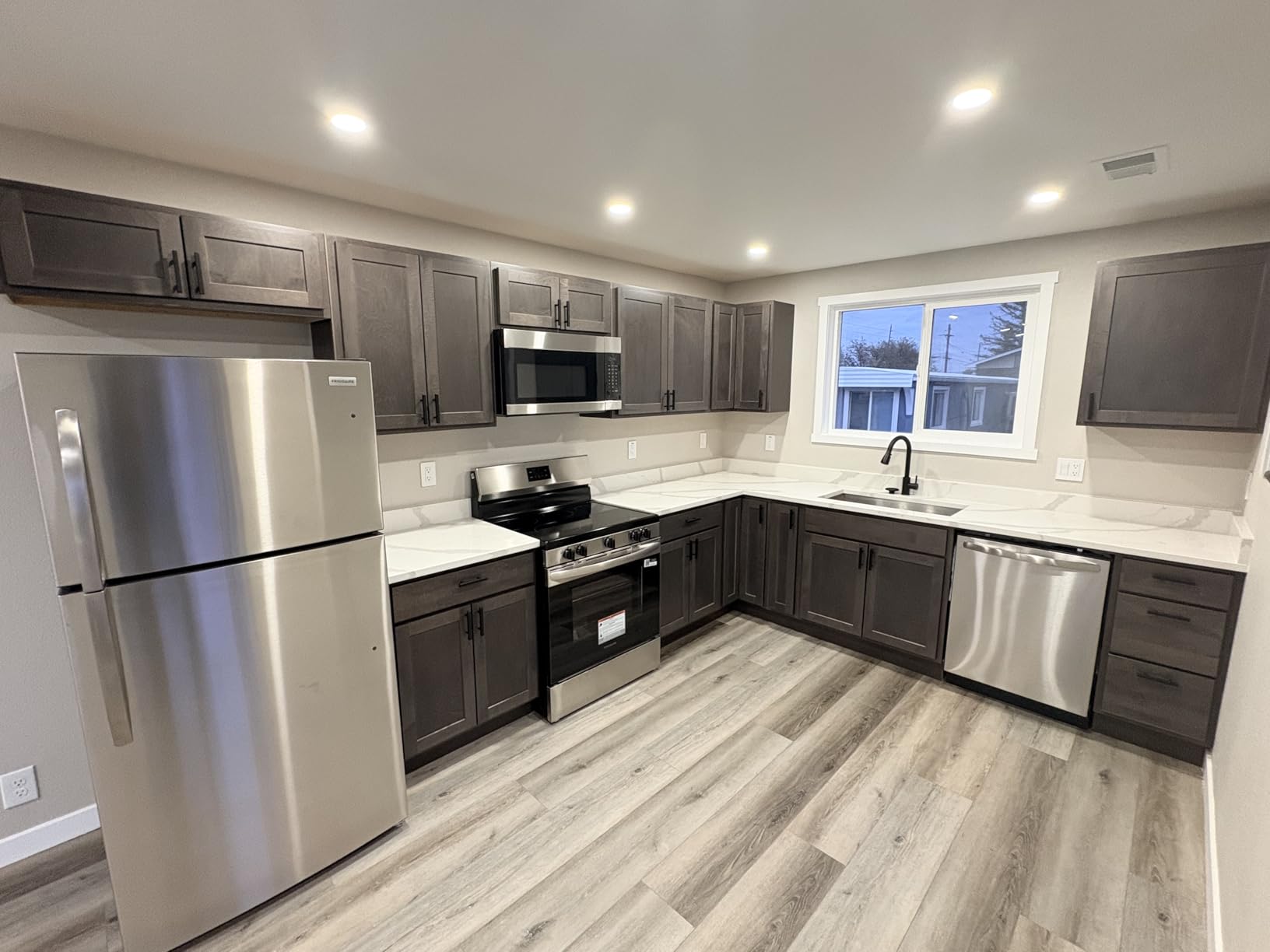 JOY DECOR 30 Pack 5 Inch Cabinet Pulls Kitchen Cabinet Handles with 3 Inch Hole Center Matte Black Cabinet Hardware Stainless Steel Kitchen Drawer Pulls for Cabinets Cupboard, 76mm Hole Centers customer photo 1