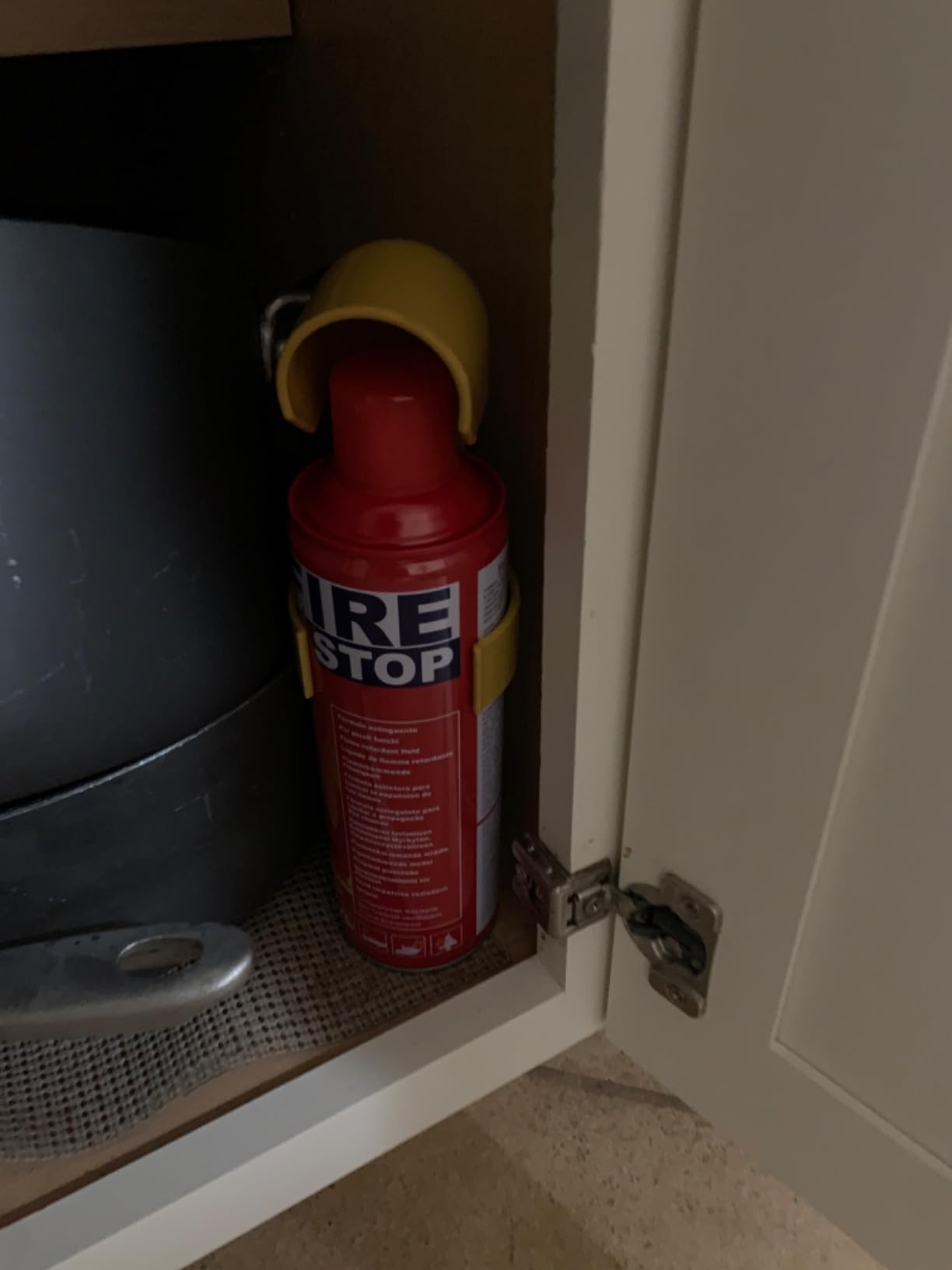 AmzBoom Fire Extinguisher 2-Pack with Mounting Bracket for Home, Kitchen, Car, Grill - Portable Small A, B, C, K Fire Extinguisher - 8-in-1 - Prevents Reignition. customer photo 1